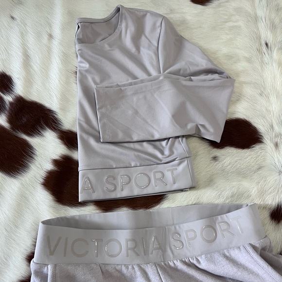 LIKE NEW VS Sport Stretch Crop in Purple Grey *matching bottoms sold separate! - Picture 6 of 6